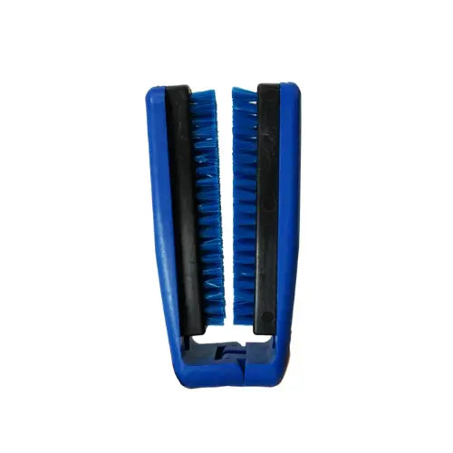 BluGator Seatbelt Brush - AutoRenu 