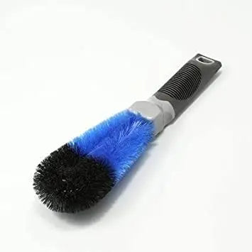 Soft Grip Mag Wheel Brush - AutoRenu 
